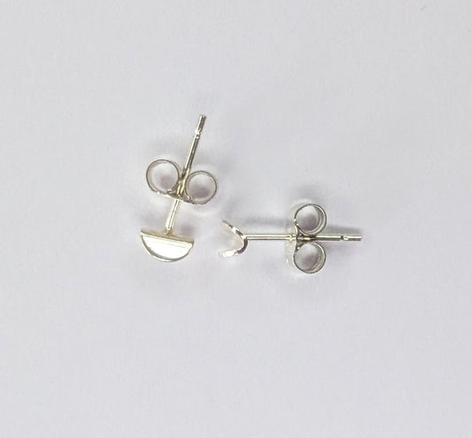Handcrafted dainty silver earrings