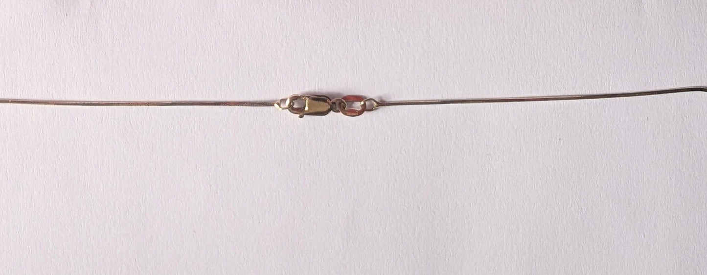 Gold lobster clasp