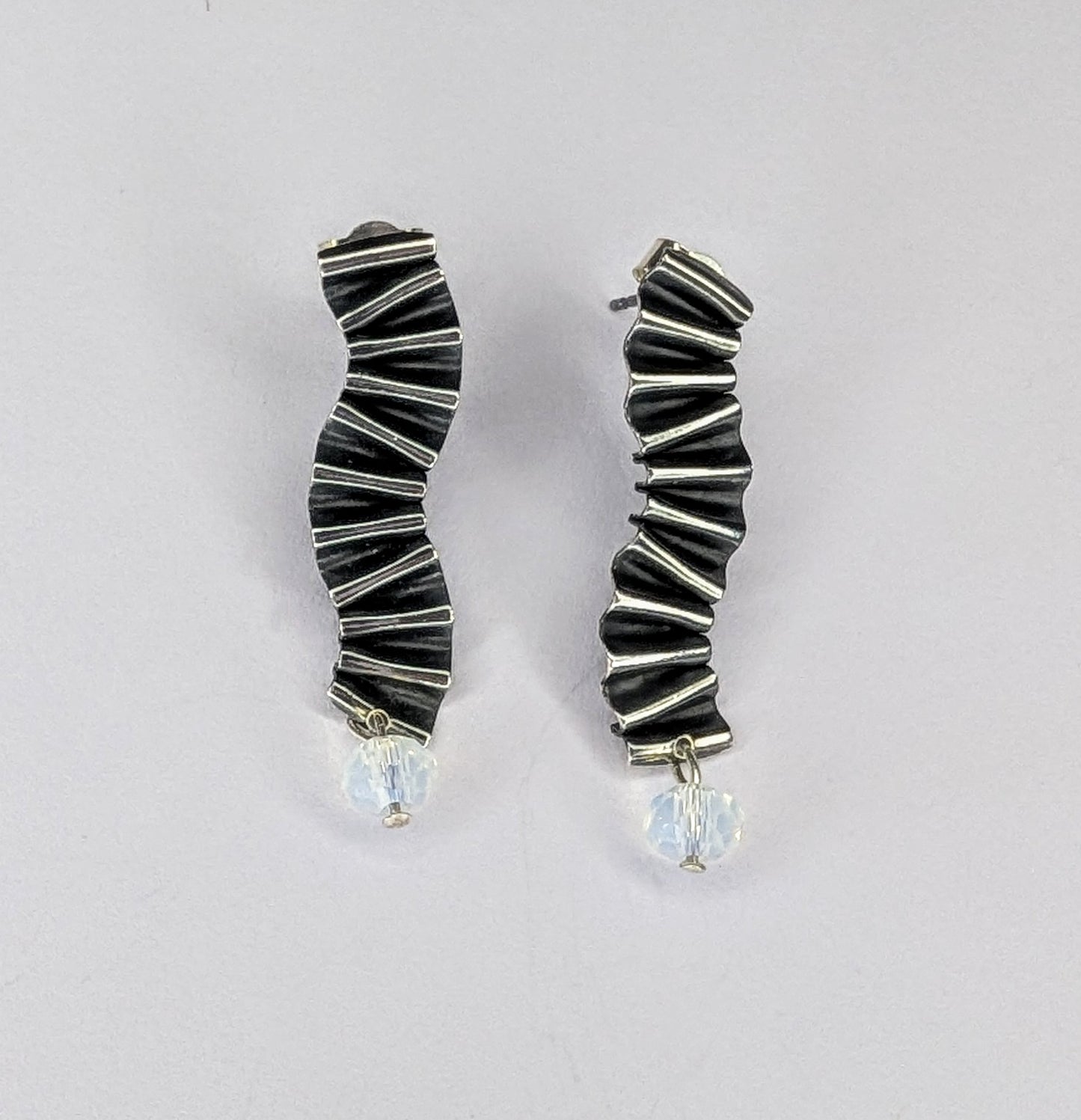 Waves earrings