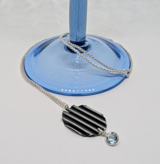 Necklace with blue stone