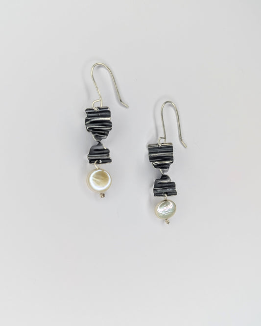 White coin pearl earrings