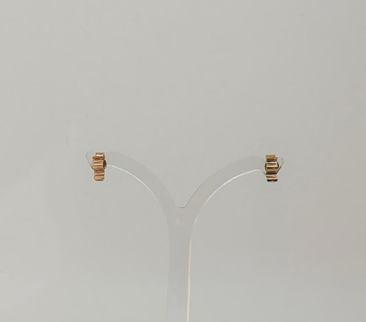 Gold earrings 