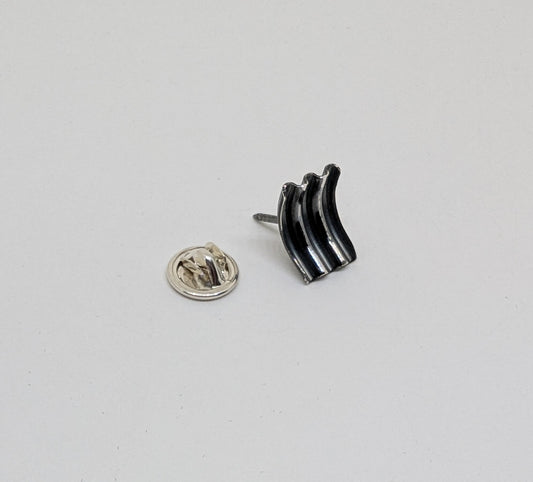 Lapel pin