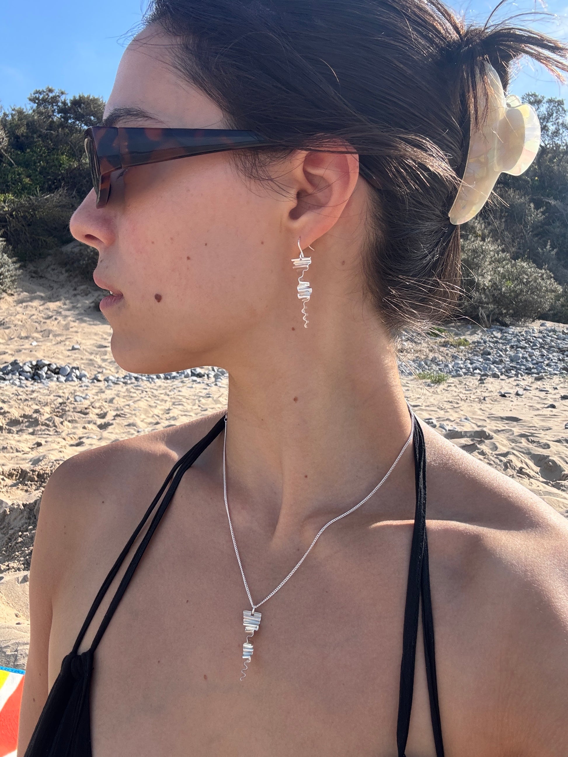 Drop earrings