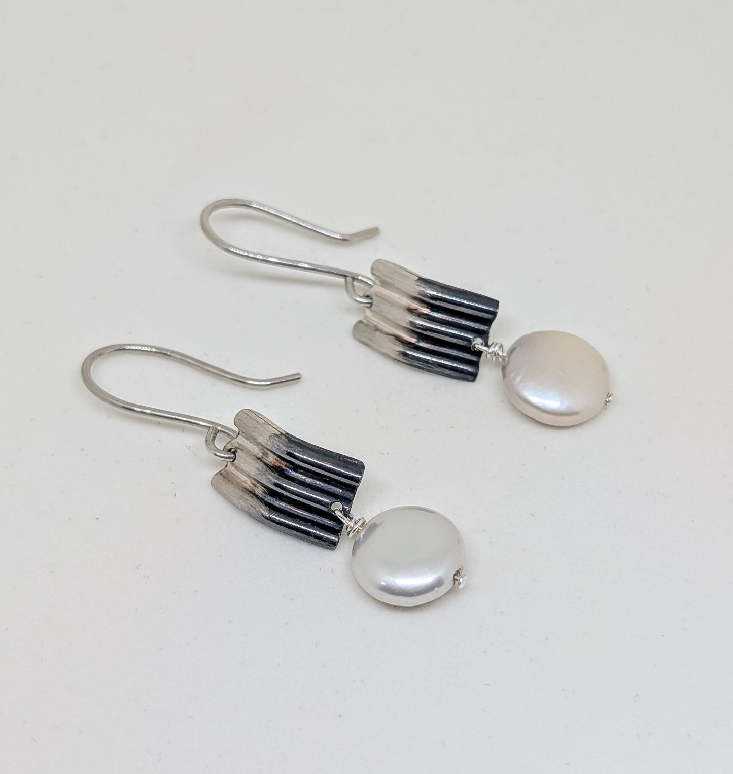 Ombre drop earrings with coin pearls
