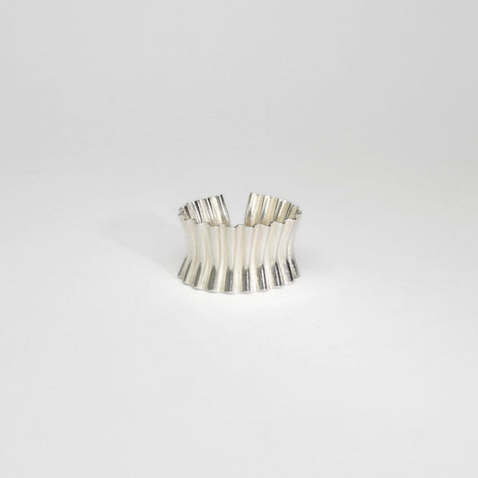 Adjustable silver ring