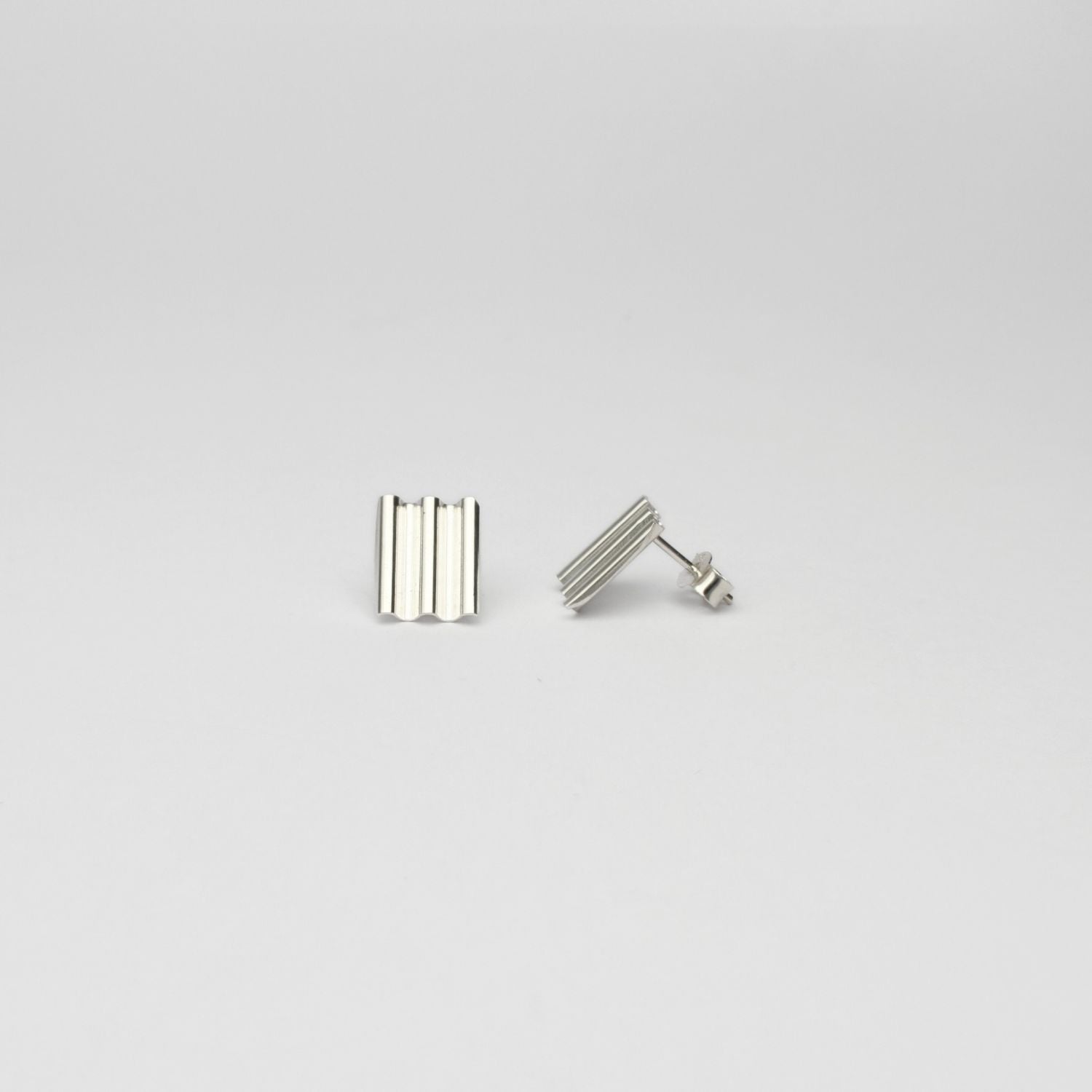 Silver square earrings 